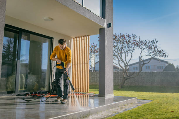 Best Animal Enclosure Cleaning  in Okanogan, WA