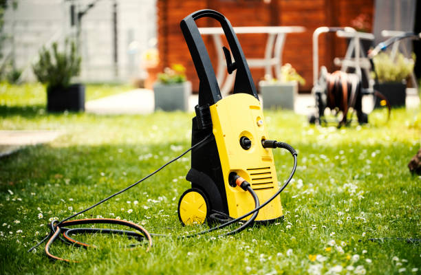 Best Gas Station Cleaning  in Okanogan, WA